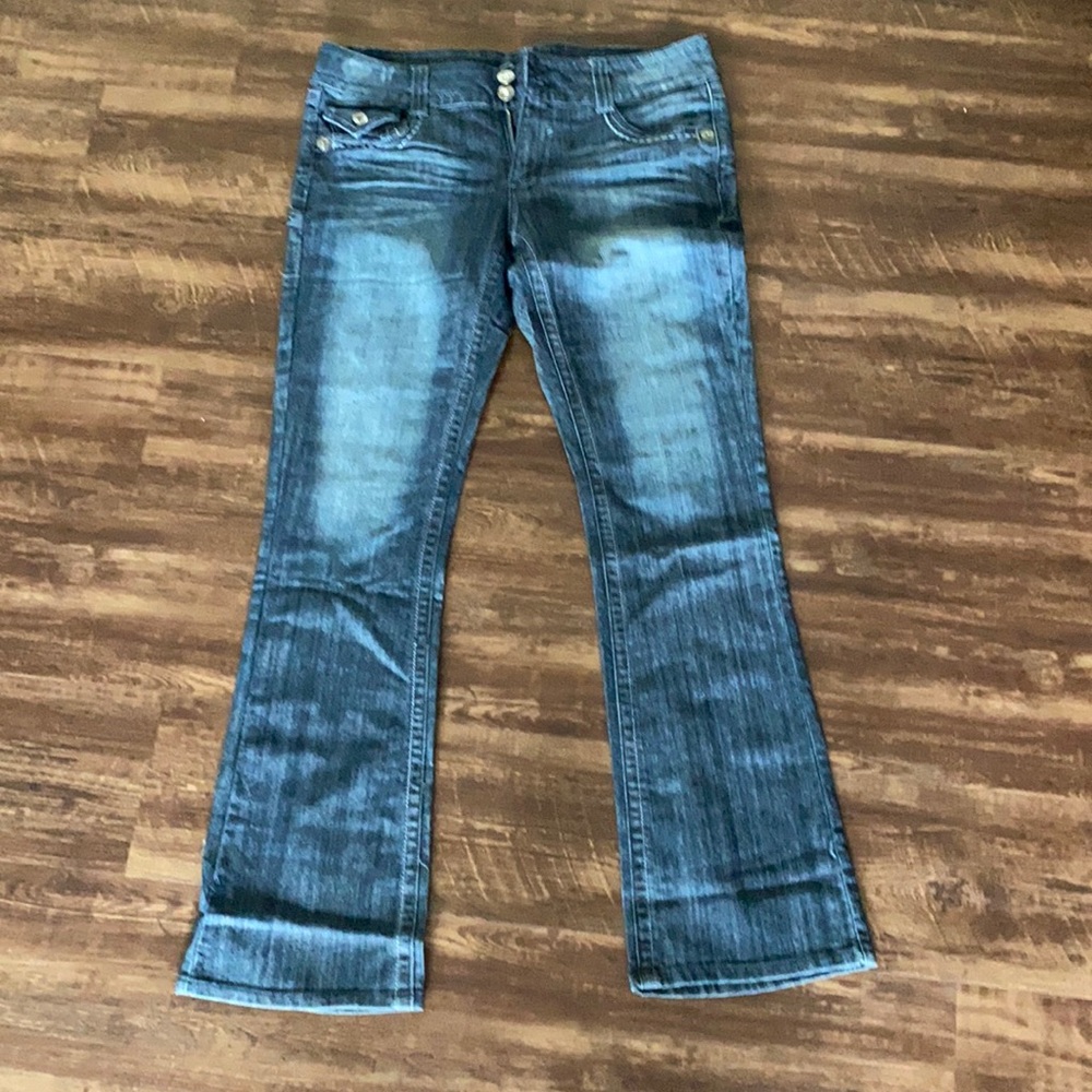 Juniors jeans